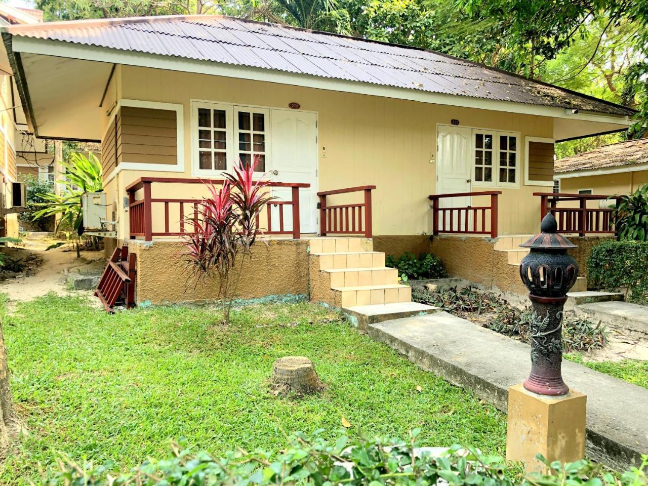 Malibu Samed Resort Koh Samet Esterno foto
