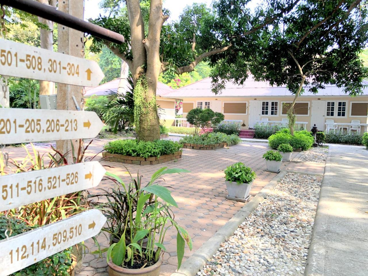 Malibu Samed Resort Koh Samet Esterno foto